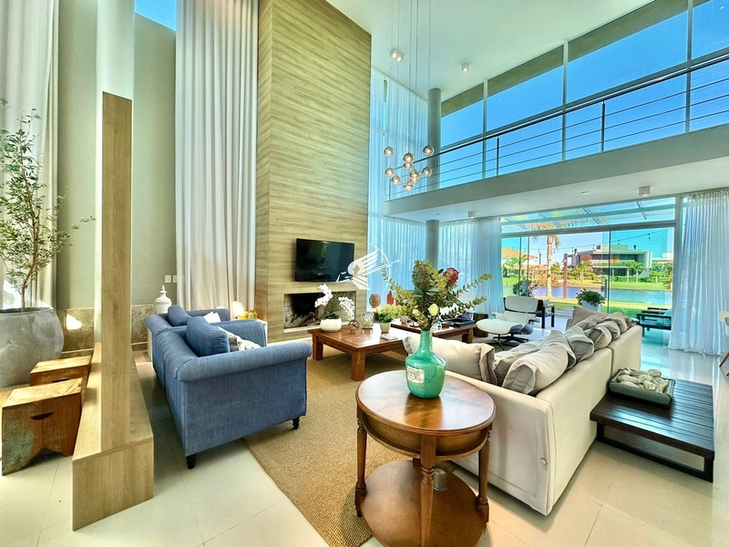 Casa beira lago à venda no condomínio Quintas do Lago: 8ª foto da galeria de imagens do imóvel