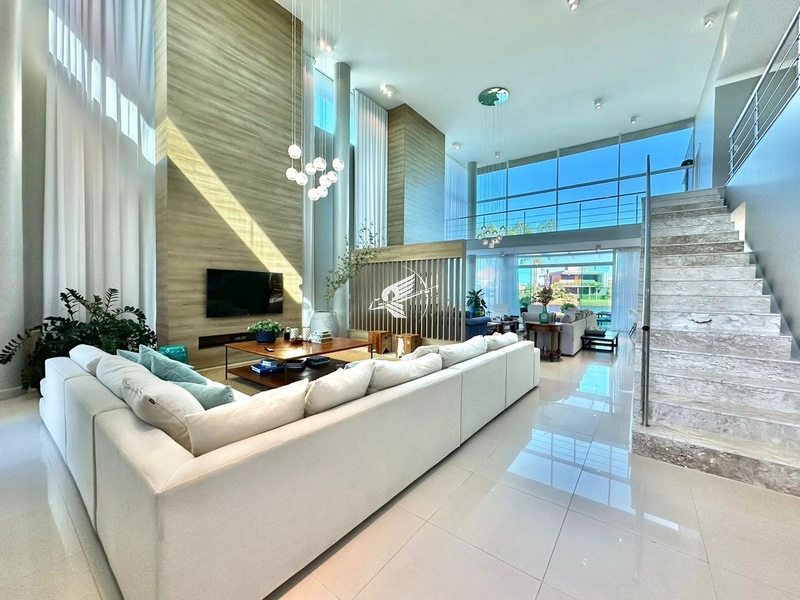 Casa beira lago à venda no condomínio Quintas do Lago: 6ª foto da galeria de imagens do imóvel