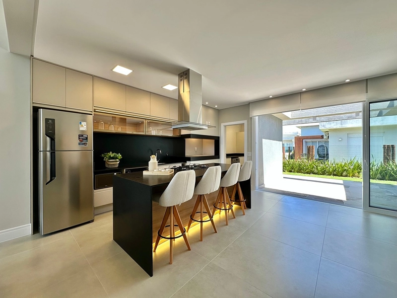 Casa à venda no condomínio Dubai Resort : 14ª foto da galeria de imagens do imóvel