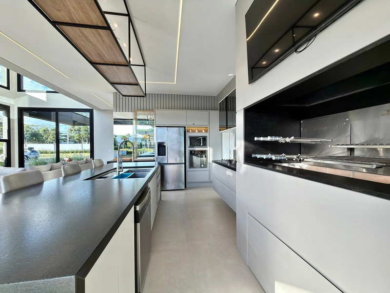 Casa Beira Lago à venda no condomínio Malibu Beach Residence: 20ª foto da galeria de imagens do imóvel