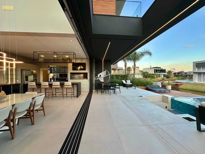 Casa Beira Lago à venda no condomínio Malibu Beach Residence: 7ª foto da galeria de imagens do imóvel