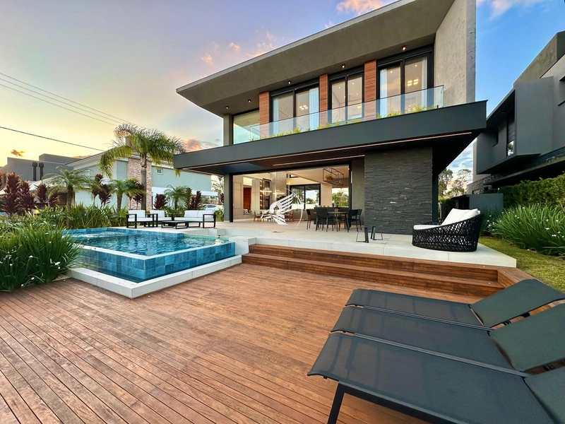 Casa Beira Lago à venda no condomínio Malibu Beach Residence: 10ª foto da galeria de imagens do imóvel