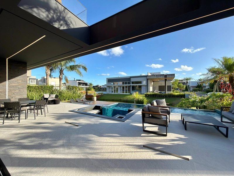 Casa Beira Lago à venda no condomínio Malibu Beach Residence: 14ª foto da galeria de imagens do imóvel