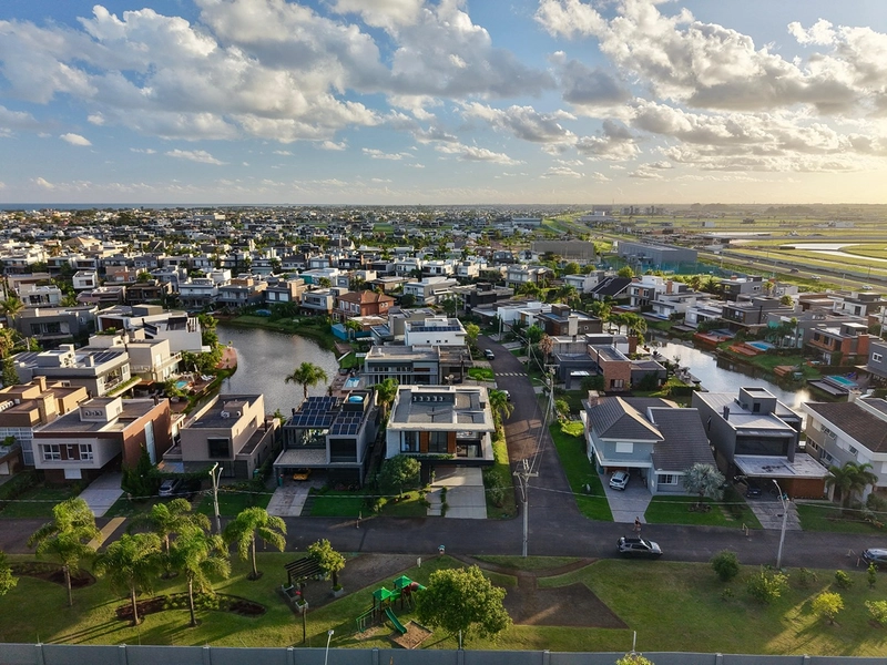 Casa Beira Lago à venda no condomínio Malibu Beach Residence: 47ª foto da galeria de imagens do imóvel