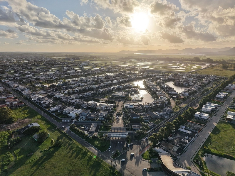 Casa Beira Lago à venda no condomínio Malibu Beach Residence: 49ª foto da galeria de imagens do imóvel