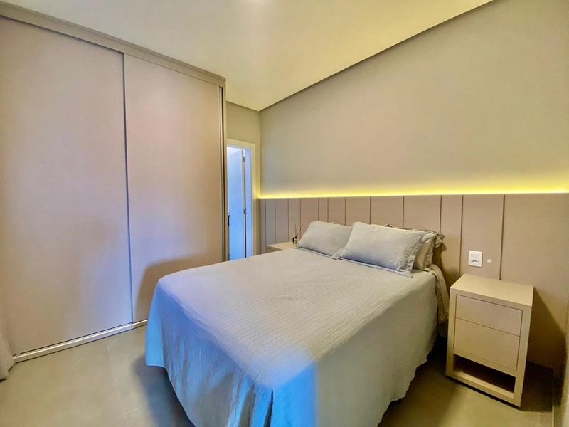 Casa de esquina a venda : 40ª foto da galeria de imagens do imóvel