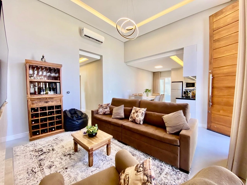 Casa de esquina a venda : 28ª foto da galeria de imagens do imóvel