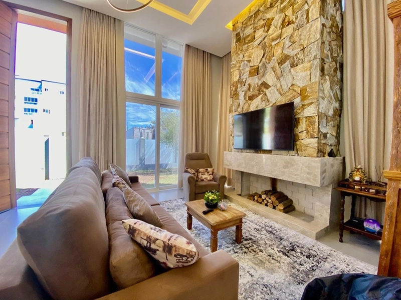 Casa de esquina a venda : 47ª foto da galeria de imagens do imóvel