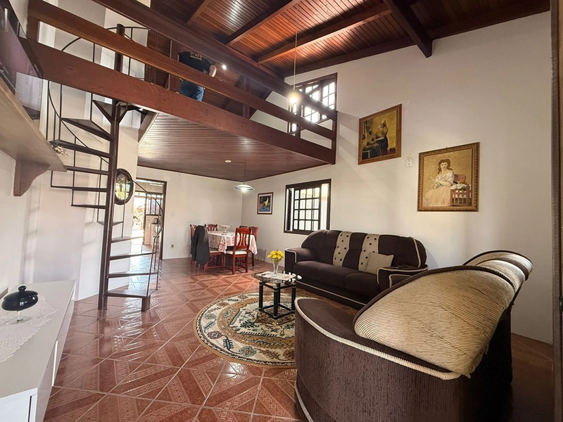 Casa à venda no Centro de Xangri-Lá: 5ª foto da galeria de imagens do imóvel