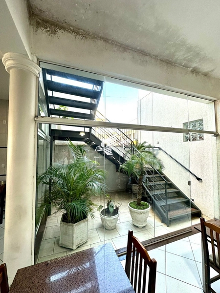 Prédio comercial a venda em Porto Alegre: 5ª foto da galeria de imagens do imóvel