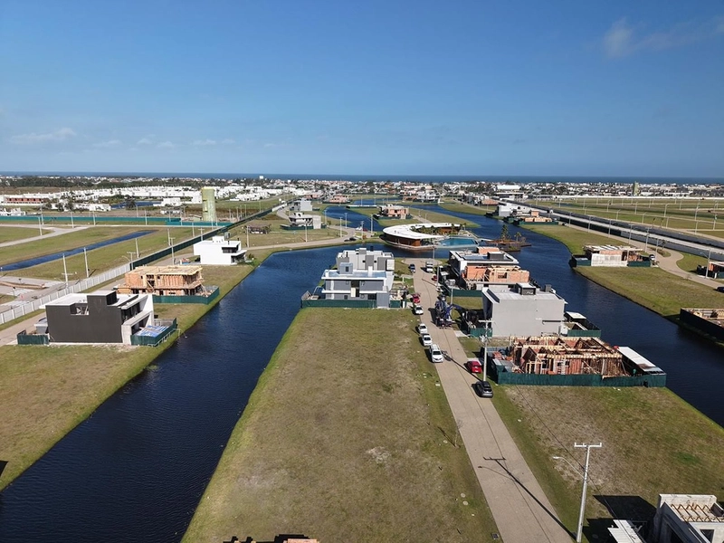 Lote/Terreno beira lago no condomínio Zen Concept Resort : 5ª foto da galeria de imagens do imóvel