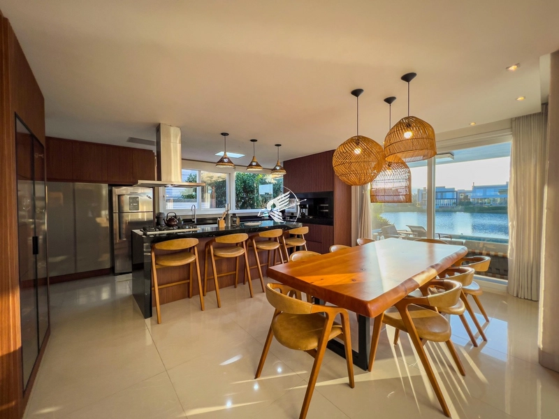 Casa beira lago à venda no condomínio Celebration em Xangri-Lá: 7ª foto da galeria de imagens do imóvel