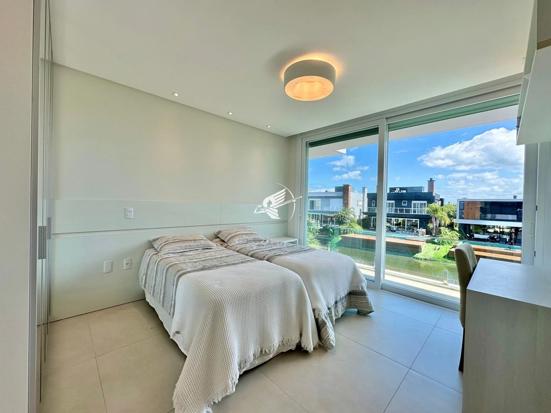 Sobrado beira lago à venda no condomínio Malibu Beach Residence: 22ª foto da galeria de imagens do imóvel