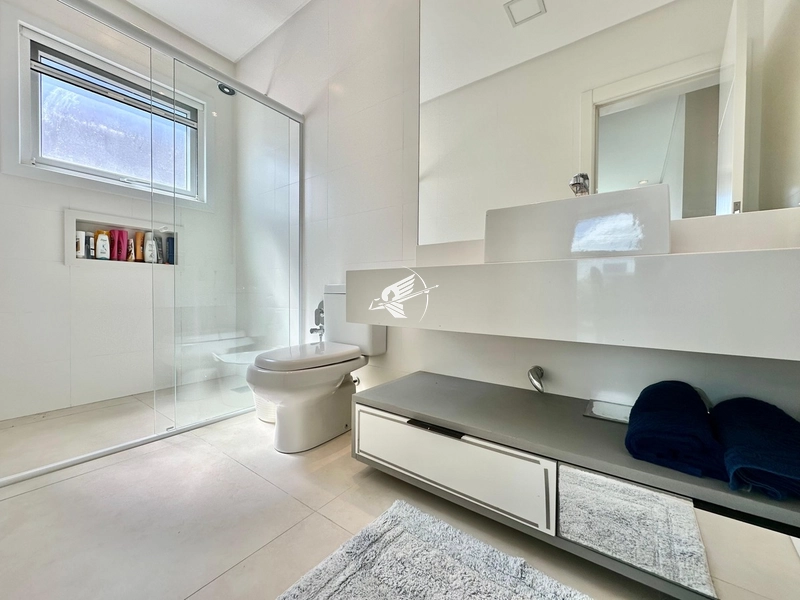 Sobrado beira lago à venda no condomínio Malibu Beach Residence: 25ª foto da galeria de imagens do imóvel