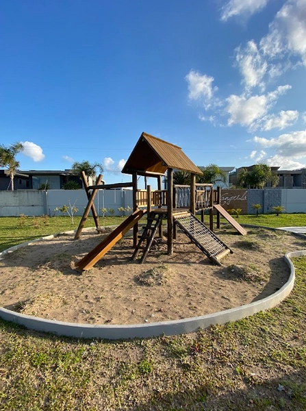 Lote/Terreno no loteamento Xangri-Lá Boulevard : 3ª foto da galeria de imagens do imóvel