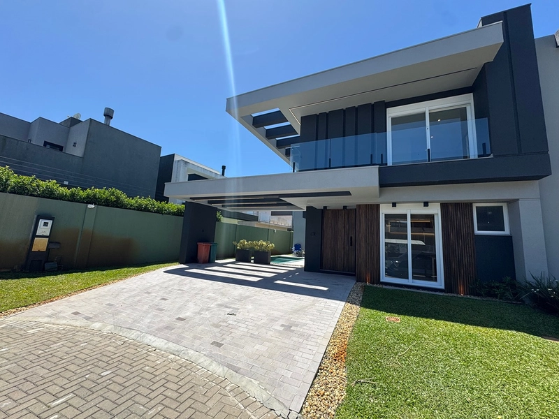 Sobrado à venda no condomínio Sunset em Xangri-Lá: 3ª foto da galeria de imagens do imóvel