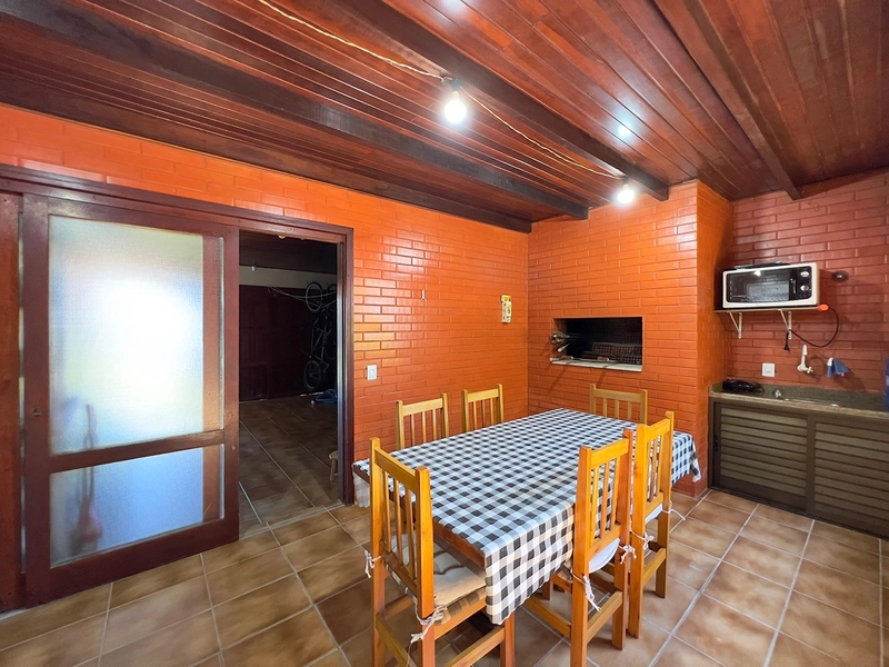 Casa à venda no Centro de Xangri-Lá: 28ª foto da galeria de imagens do imóvel