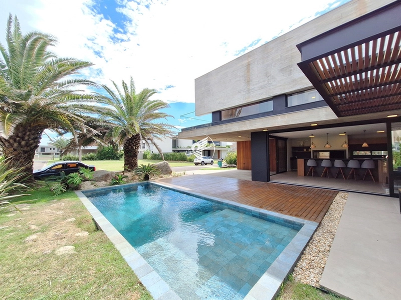 Sobrado à venda no condomínio Playa Vista em Xangri-Lá: 6ª foto da galeria de imagens do imóvel