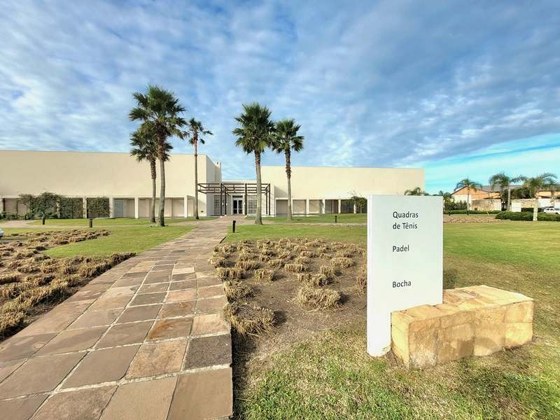 Lote/Terreno beira lago no condomínio Enseada Lagos : 45ª foto da galeria de imagens do imóvel