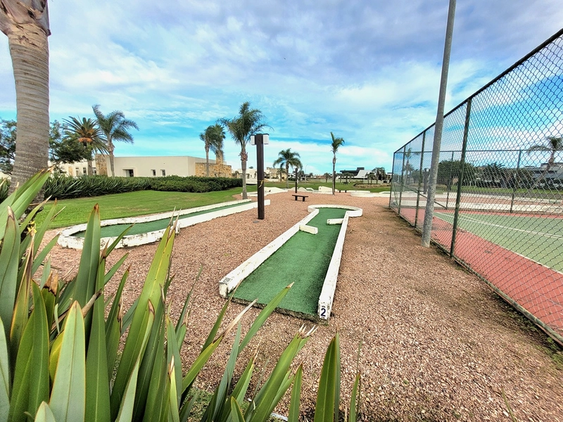 Lote/Terreno beira lago no condomínio Enseada Lagos : 36ª foto da galeria de imagens do imóvel