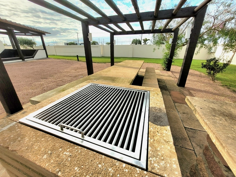 Lote/Terreno beira lago no condomínio Enseada Lagos : 52ª foto da galeria de imagens do imóvel