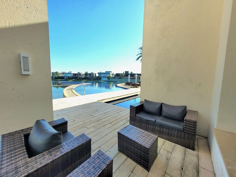 Lote/Terreno beira lago no condomínio Enseada Lagos : 4ª foto da galeria de imagens do imóvel