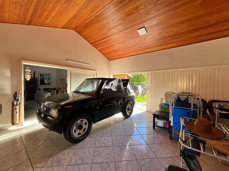 Casa à venda em Xangri-Lá: 2ª foto da galeria de imagens do imóvel