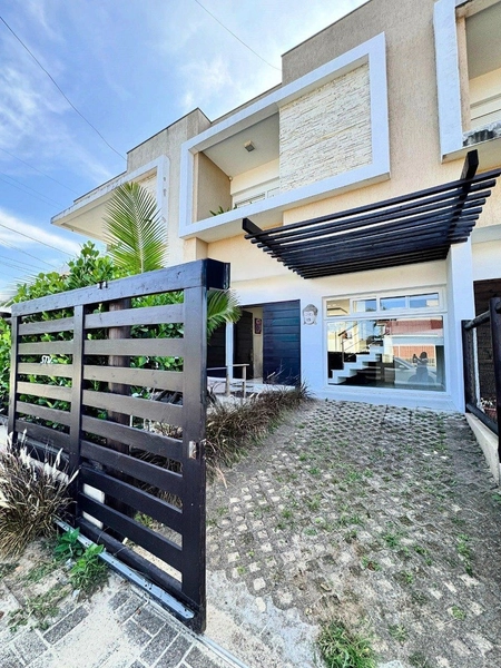 Casa à venda no Centro de Xangri-Là: 2ª foto da galeria de imagens do imóvel