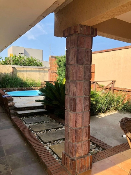 Casa à venda no Centro de Xangri-Lá: 14ª foto da galeria de imagens do imóvel