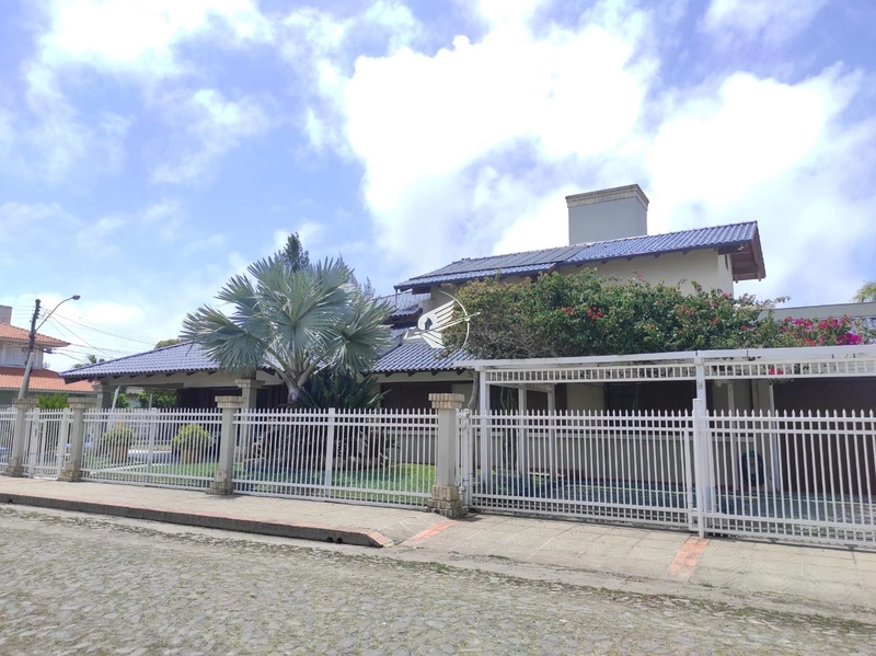 Casa à venda em Atlântida: 1ª foto da galeria de imagens do imóvel