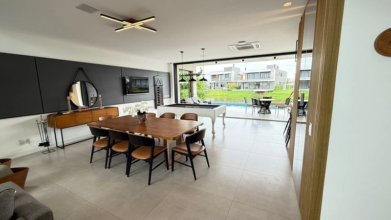 Sobrado à venda no Condomínio em Xangri-Lá: 4ª foto da galeria de imagens do imóvel