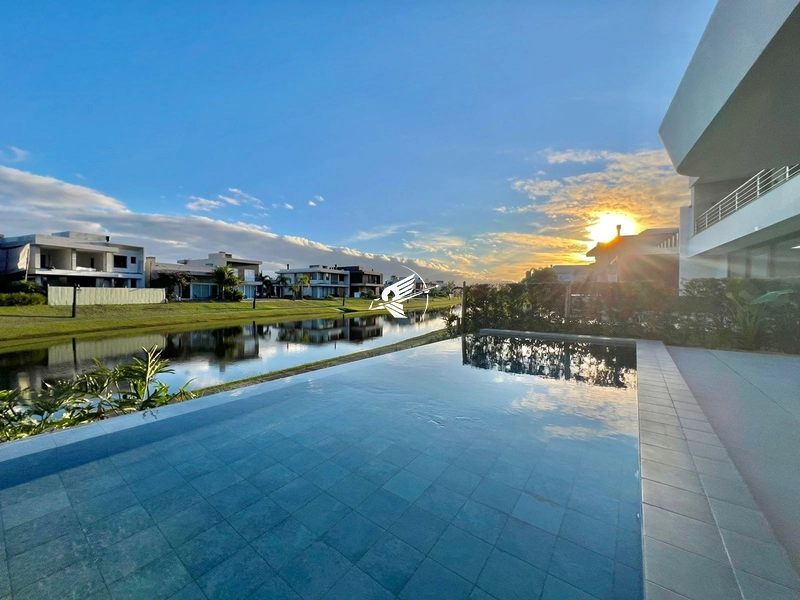 Luxo, sofisticação e natureza - Sobrado à venda no condomínio Capão Ilhas Resort : 15ª foto da galeria de imagens do imóvel
