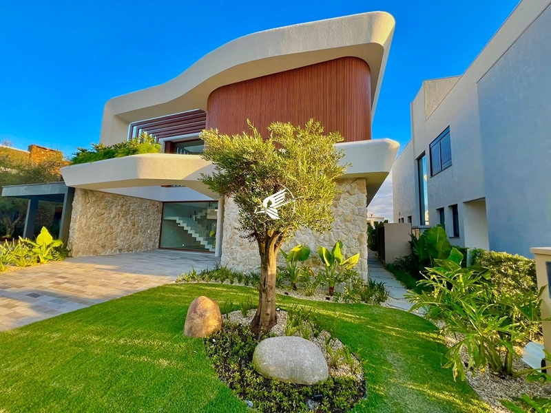 Luxo, sofisticação e natureza - Sobrado à venda no condomínio Capão Ilhas Resort : 2ª foto da galeria de imagens do imóvel