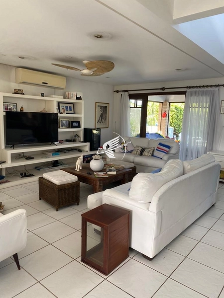 Casa à venda no condomínio Atlântida Lagos Park: 8ª foto da galeria de imagens do imóvel
