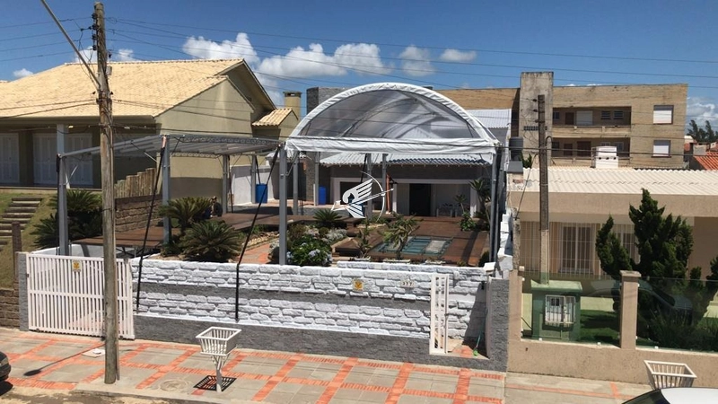 Sobrado á venda em Atlântida: 5ª foto da galeria de imagens do imóvel