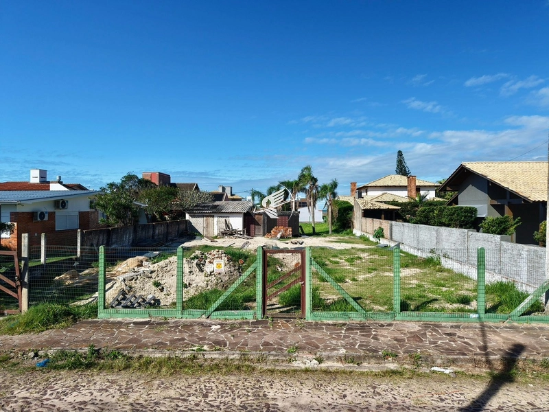 Terreno à venda em Atlântida: 9ª foto da galeria de imagens do imóvel