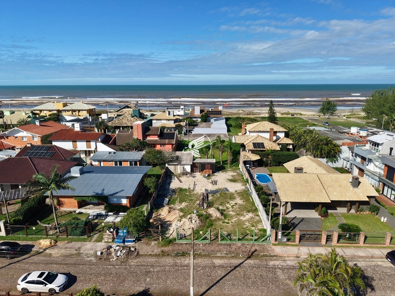 Terreno à venda em Atlântida: 8ª foto da galeria de imagens do imóvel