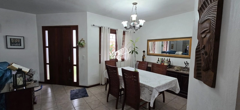 Casa à venda no Centro de Xangri-Lá: 3ª foto da galeria de imagens do imóvel