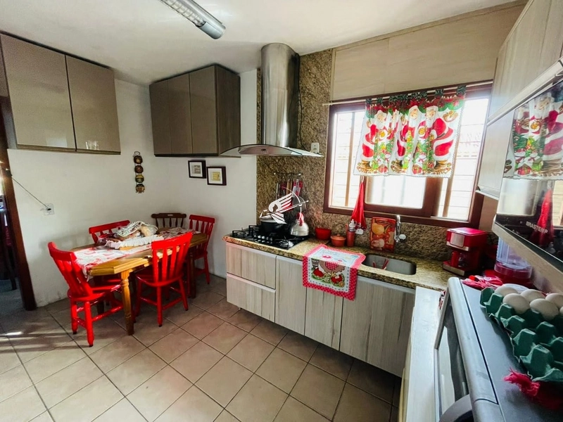 Casa à venda no Centro de Xangri-Lá: 6ª foto da galeria de imagens do imóvel
