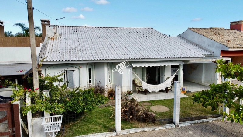 Casa térrea à venda em Noiva do Mar: 1ª foto da galeria de imagens do imóvel