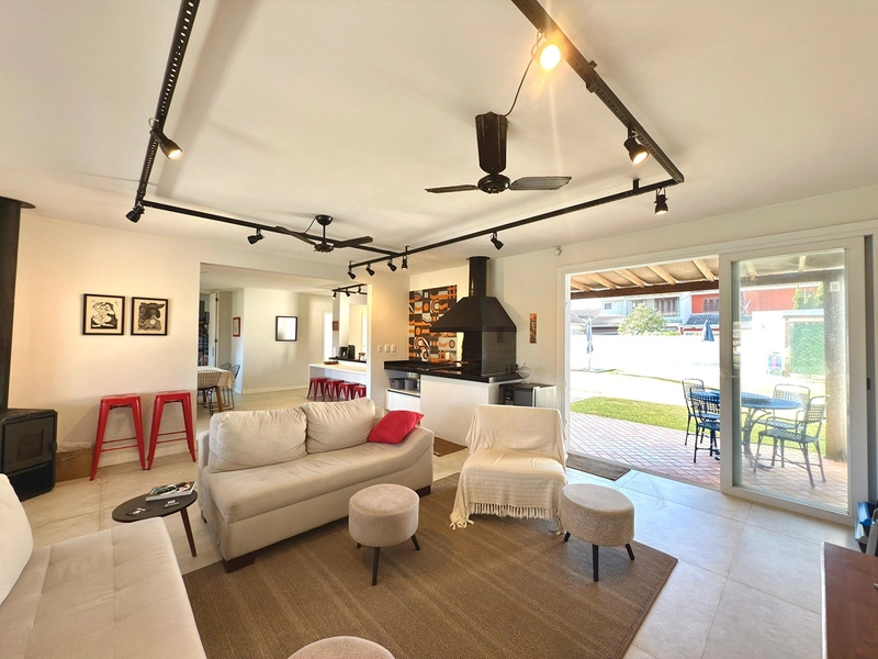 Casa a venda !! : 7ª foto da galeria de imagens do imóvel