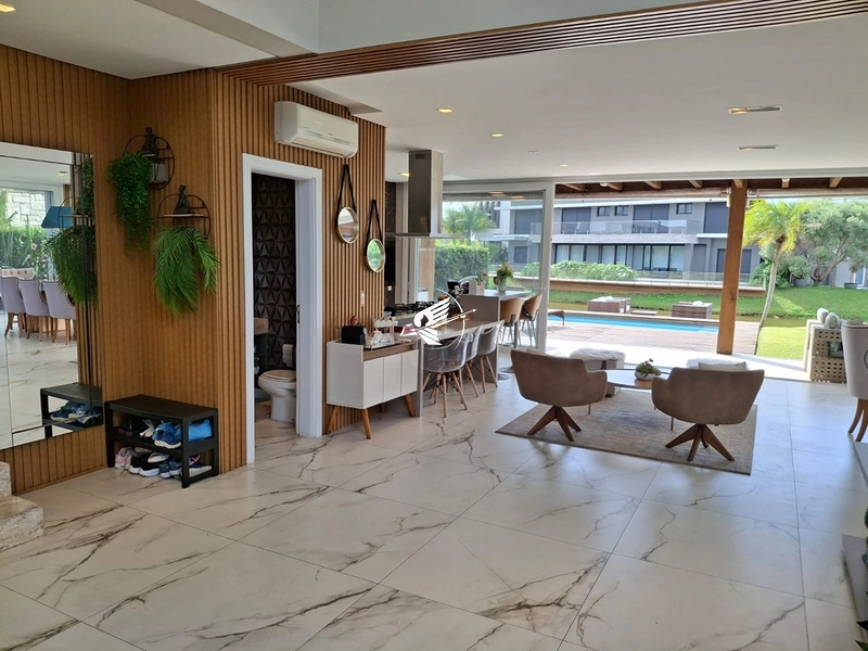 Sobrado Beira Lago no Condomínio Malibu: 4ª foto da galeria de imagens do imóvel