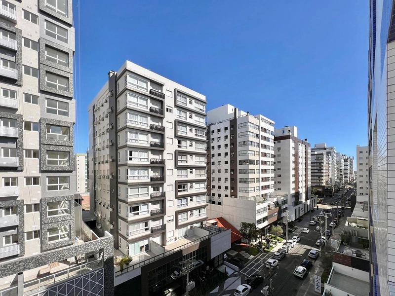 Apartamento no Ed TISCHLER a venda ! : 1ª foto da galeria de imagens do imóvel