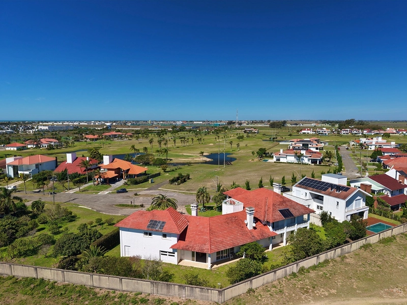 Sobrado à venda no condomínio Green Village Golf Club em Xangri-Lá: 34ª foto da galeria de imagens do imóvel