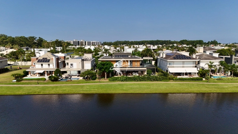 Casa Beira Lago à venda no condomínio Bosques de Atlântida: 4ª foto da galeria de imagens do imóvel