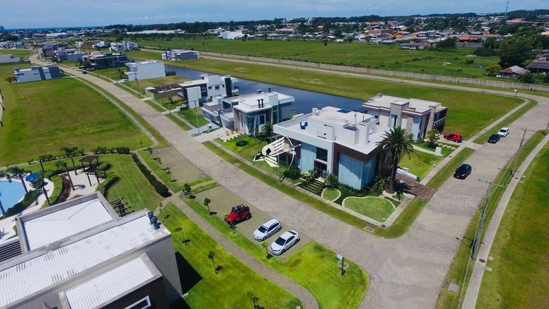 Casa à venda no Condomínio Capão Ilhas Resort: 2ª foto da galeria de imagens do imóvel