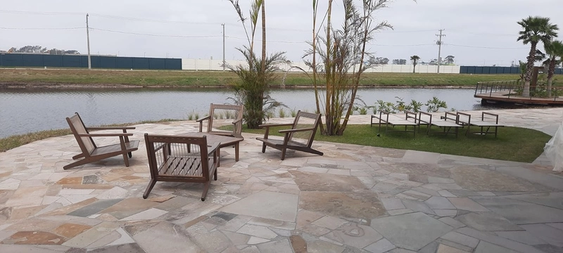 Lote/Terreno beira lago no condomínio Zen Concept Resort : 3ª foto da galeria de imagens do imóvel