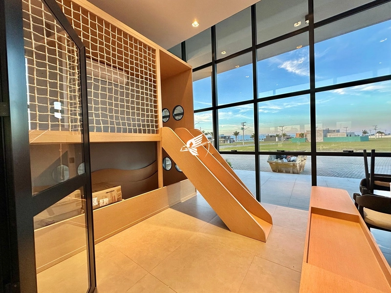 Lote/Terreno beira lago à venda no condomínio Allure Beach Condo : 9ª foto da galeria de imagens do imóvel
