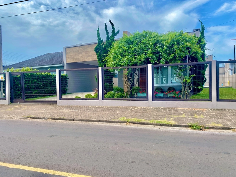 Casa à venda no Centro de Xangri-Lá: 31ª foto da galeria de imagens do imóvel