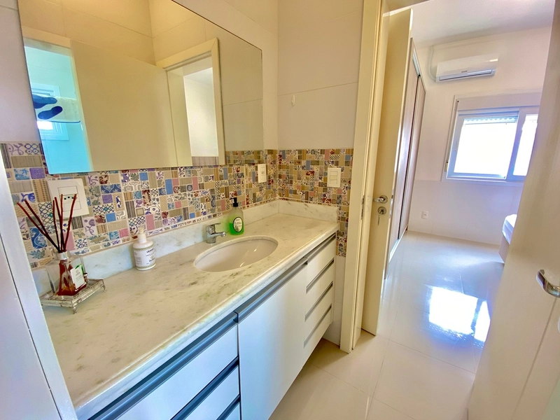 Casa à venda no Centro de Xangri-Lá: 25ª foto da galeria de imagens do imóvel